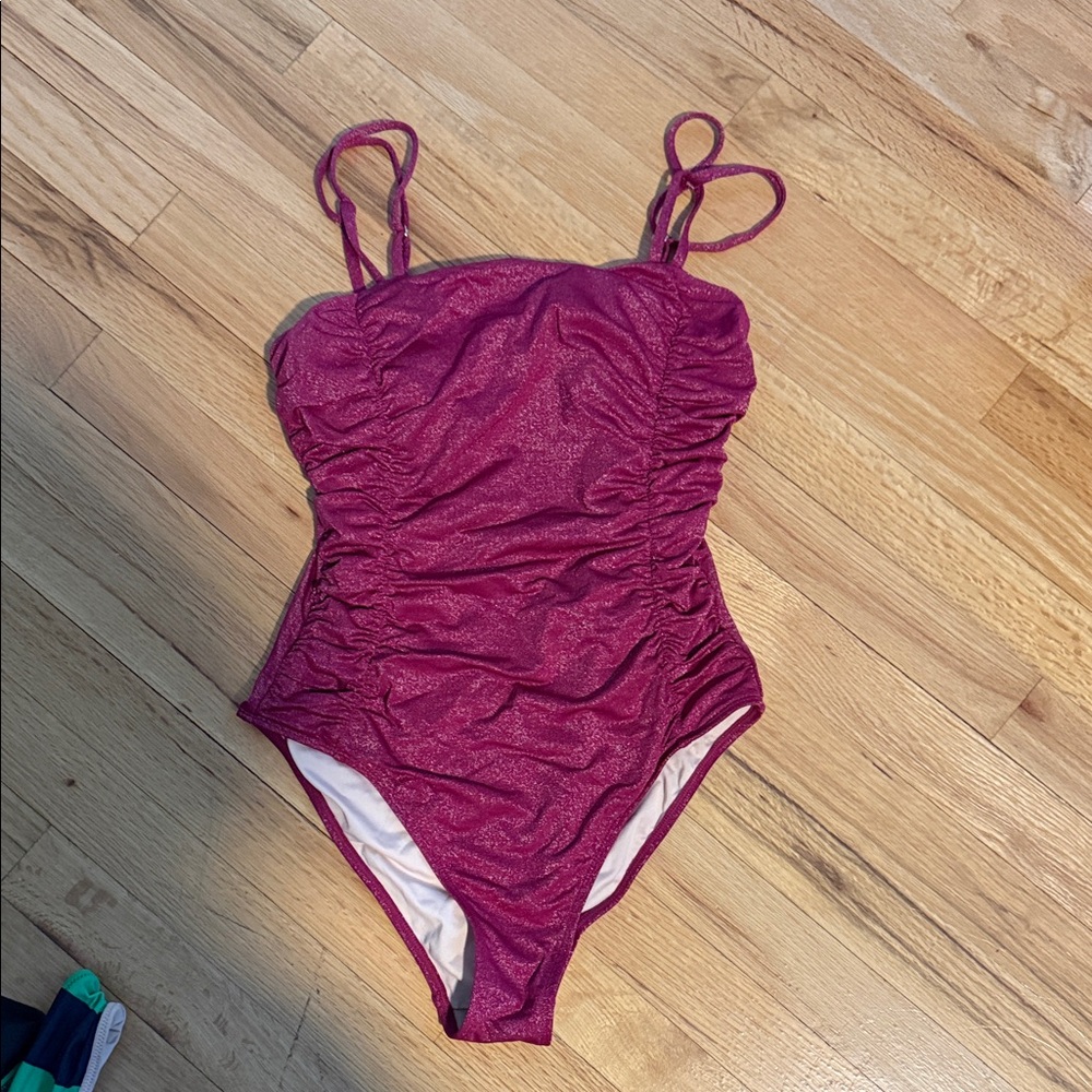 Cupshe Magenta Shimmer One-Piece Swimsuit